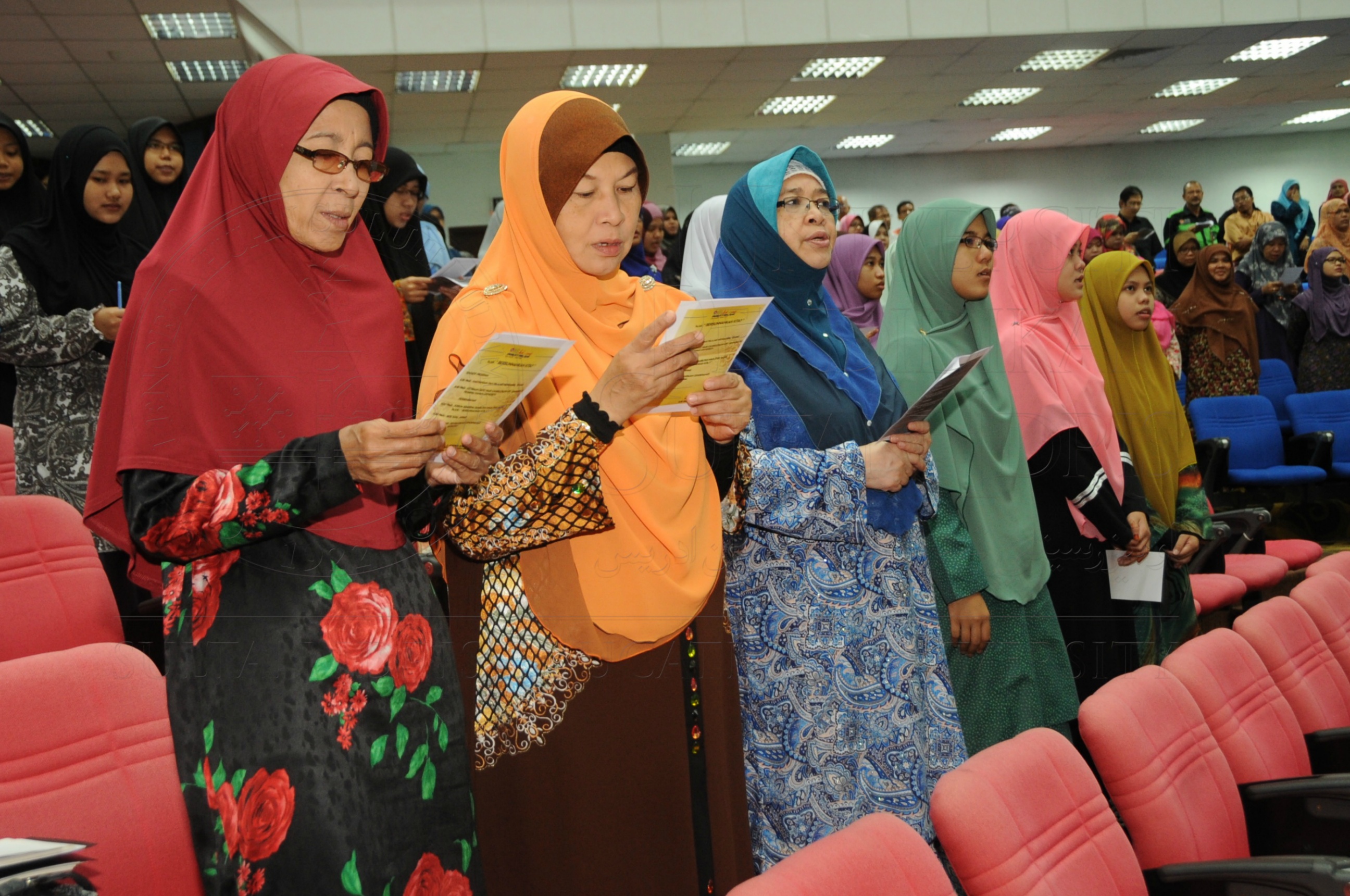 PRO 16 1 MAULIDUR HAS 7317